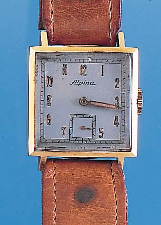 ALPINA Herrenarmbanduhr, Ref.-Nr. 218, Schweiz/Deutschland um 1938, GG 585/000 Carree-Geh., Boden gedr., Maße über die Flächen ca. 26 x 26 ...