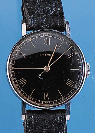 ETERNA Herrenarmbanduhr, Ref.-Nr. 2795374, Schweiz um 1944, Edelst., Rundgeh., Boden u. Glasrand gedr., D. ca. 35 mm, alles Orig., am Lederband ...