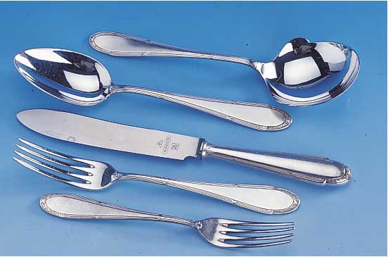 Besteck für 6 Personen, WMF, 90er Silberauf- lage, best. aus: 6 Messer, 6 Gabeln, 6 Löffel, 5 Kuchengabeln, 2 Wurstgabeln, 1 ...