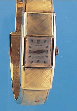 FELSUS DAMENSPANGENUHR, DEUTSCHLAND UM 1954,GG 585/000, BODEN GEDR., FORMANKERWERK, 17 ST.HANDAUFZUG, NUTZSP., REINIG. EMPF., TOTALGEW. CA. 25 G, EZ ...