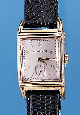 Konvolut: 2 Herrenarmbanduhren für den US- Markt, beide GG-filled, 1x WALTHAM, Tonnen- form, um 1938, Ankerrundwerk, 17 St., Kal. ...