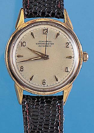 JUNGHANS Herrenarmbanduhr Chronometer, Ref.-Nr. 074382, Deutschland um 1964, Metall hart- verg., Edelst.-Boden gedr., vers. Blatt, l. fl., ...