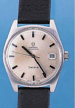 OMEGA Herrenarmbanduhr Geneve, Ref.-Nr. 166,041, Schweiz um 1968, Edelst., Boden ge- schr., vers. Bl. l. fl., Zentralsek., Datum, Werk ...