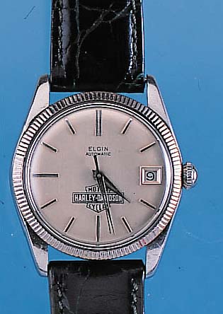 ELGIN Herrenarmbanduhr, Ref.-Nr. 4801, Schweiz um 1962, Edelst., Boden gedr., Lünetteverg., ber., Blatt rest., Harley-Davidson-Logospäter, 17 ...