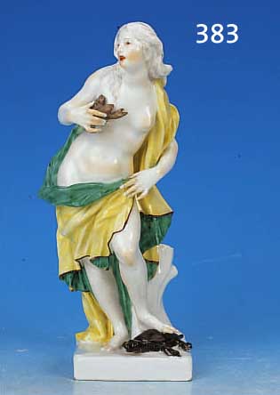 GROßE PORZELLANSKULPTUR, MEISSEN, UM 1750, ALLEGOR. DARSTELLUNG, REST. AN ZWEI FINGERN, BEMALT, SONST GUTER ORIGINALZUSTAND, H. 26 CM,L. ...
