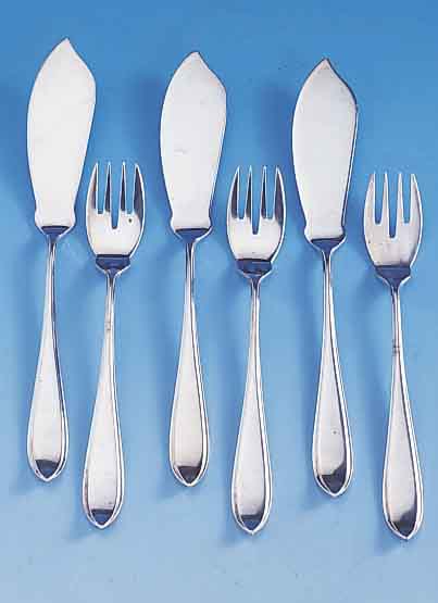 12-teiliges Fischbesteck, Niederlande um 1900, Silber, schlichtes Dekor, best. aus 6 Gabeln und 6 Gabeln, zus. ca. 555 g