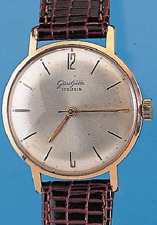 GLASHÜTTE Herrenarmbanduhr, Ref.-Nr. 161208,Deutschland um 1965, Metall m. GG-Auflage, Edelst.-Boden gedr., 17 St., Handaufzug Kal. 70,1, ...
