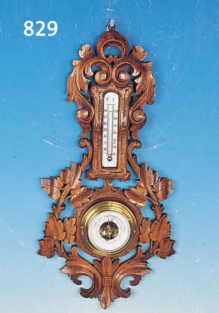 BAROMETER, DEUTSCH, UM 1920, NUßBAUMRAHMEN GESCHNITZT, MIT THERMOMETER, H. 61 XM
