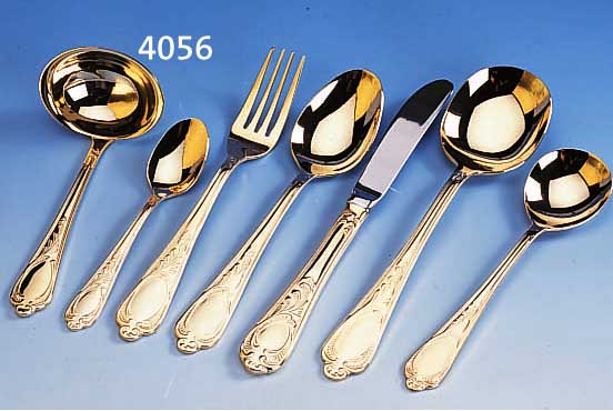 72-TEILIGES BESTECK DEUTSCH, SOLINGEN, METALL HARTVERGOLDET, MIT ZERTIFIKAT, BAROCK- STIL, BEST. AUS: 12 MESSER, 12 GABELN, 12 LöFFEL, 12 ...