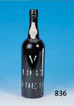 1 FL. PORTWEIN, MADEIRA 1947, MIT ETIKETTNR. 771609, 1996 ABGEFüLLT, IM ORIG. HOLZKASTEN,INHALT NICHT GEPRüFT