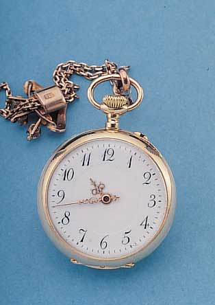DAMENTASCHEN/ANHäNGEUHR, SCHWEIZ UM 1900, GG 585/000, BODEN SYM. GUILL., MONOGR.-SPIEGELFREI, EMAILBL., METALLCUVETTE, SCHWEIZER ZYLINDERW., ...