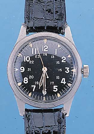 BENRUS MILITäRARMBANDUHR, SCHWEIZ UM 1965, METALL-EINSCHALENGEH., GET. A-WELLE, FüR DIE US-ARMY, SO REGISTRATUR AUF BODEN, SCHW. KON- ...
