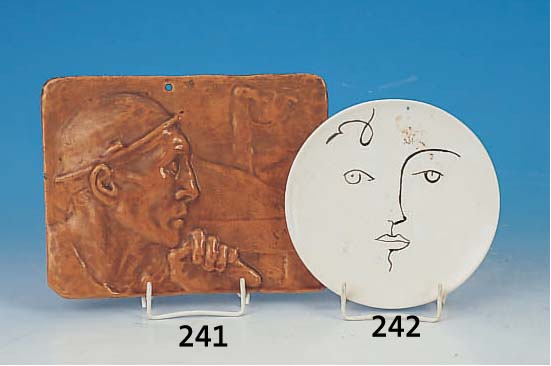 ZIERTELLER, SIGN. COLETTE 1959, VALLAURIS, KERAMIK, BEMALTES GESICHT, D. CA. 16,5 CM