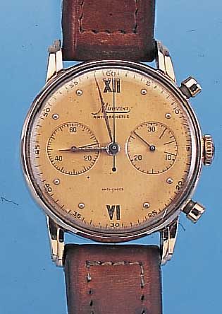 MINERVA ARMBANDCHRONOGRAPH, REF.-NR. 747119,SCHWEIZ UM 1959, METALL HARTROTVERG., EDELST.-BODEN U. GLASR. GEDR., ORIG.-BLATT, ALTERSBED.FL., ...