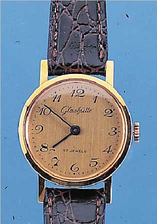 KONVOLUT: 4 GLASHÜTTE DAMENARMBANDUHREN, EHEM. DDR-PRODUKT., GEH. VERSCH. DESIGN, LEDERBäNDER, ALLE 17 ST., HANDAUFZUG, KAL. 09/20, ...