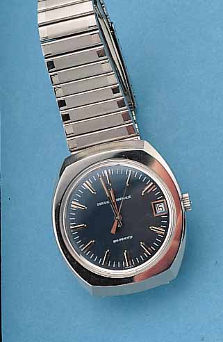 GIRARD PERREGAUX HERRENARMBANDUHR, QUARTZ, REF.-NR. 2616, SCHWEIZ UM 1974, EDELSTAHL, NEUTR. EDELST.-BAND, ZENTRALSEK., DAT., KAL. ...