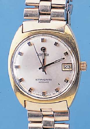 KONVOLUT: 2 ROAMER HERRENARMBANDUHREN, 1X 40ER JAHRE, METALL M. GG-AUFLAGE BER., BODEN U. GLASR. GEDR., BLATT FL., 15 ST., HANDAUFZ.,MST-KAL. ...