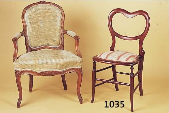 STUHL, ENGLAND, UM 1900, BUCHE/MAHAGONI, GEDRECHSELTE BEINE, AUFGE- ARBEITET, H. 82/45 CM