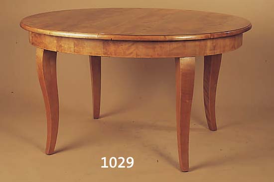 OVALER TISCH, DEUTSCH, 20ER JAHRE, BIRKEFURNIER, AUSZIEHBAR, ZWEI BöDEN, 78 X 147 X 110 CM