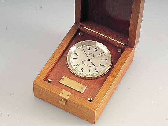 CERTINA/KURTH FRERES DECKUHR, BEZ. MARINE- QUARTZ, 2-TLG. EDELHOLZGEH. M. MESSINGMON- TUREN, HIGH-TECH-QUARTTWERK, GEBL. STAHLZEIG.,ZENTRALSEK., ...