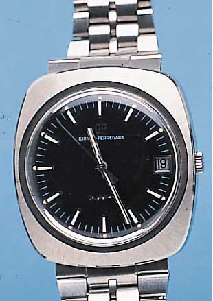 GIRARD PERREGAUX HERRENARMBANDUHR, UNGETR. LAGERWARE UM 1973, EDELSTAHL, EDELST.-BAND, HIGH-TECH-QUARTZWERK M. SEK.-TAKT U. DAT., VERG. ...