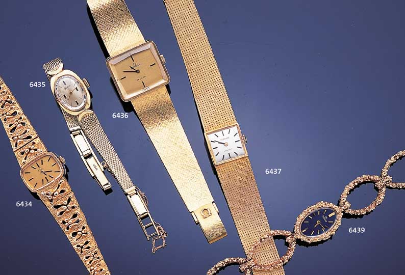 OMEGA DAMENGOLDBANDUHR DE VILLE, REF.-NR. 8263, SCHWEIZ UM 1973, GG 750/000-CARREE- ARONDE-GEH., MILANAISEBAND, MINERALGL. MEHR- FL. FACETT., ...