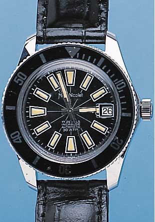 MARC NICOLET HERRENARMBANDUHR, REF.-NR. 34-213, SCHWEIZ UM 1968, METALL HARTVERCHR., EDELST.-SCHR.-BODEN, TAUCHERDESIGN, LüNETTE BEIDS. ...
