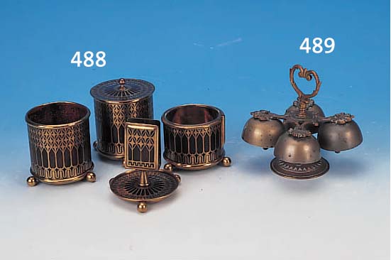 MESSGELäUT, DEUTSCH, UM 1880-90, METALL, VIER GLOCKEN, H. CA. 14,5 CM