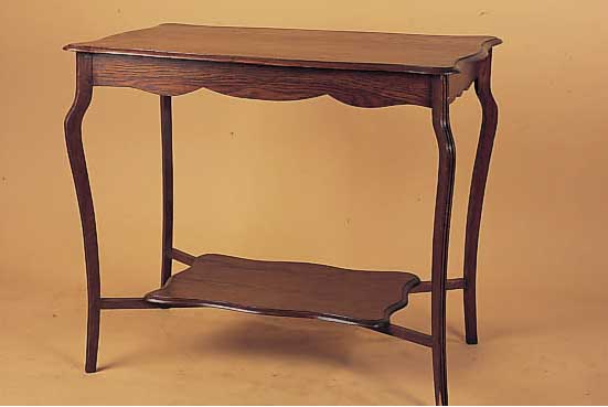 Tisch, England, um 1900, Eiche furniert, ca. 75 x 90 x 57 cm