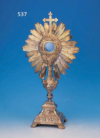 MONSTRANZ, FRANKREICH, UM 1835, SILBER TEILVERGOLDET, REICH PUNZIERT UND ZISELIERT, STRAHLENKRANZ LEICHT VERBOGEN, H. CA. 62 CM