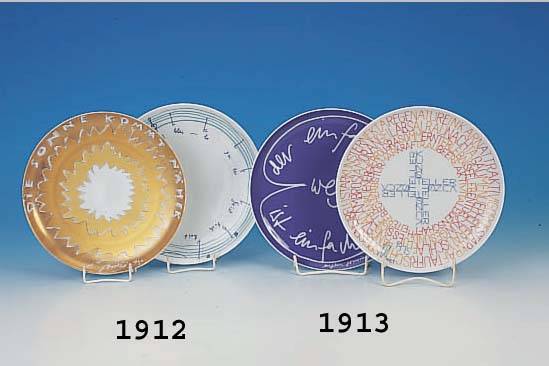 Zwei Künstlerteller, Rosenthal, Porzellan, Otto Piene, Die Sonne kommt Näher und Hans Werner Henze, der junge Lord, D. 26 cm