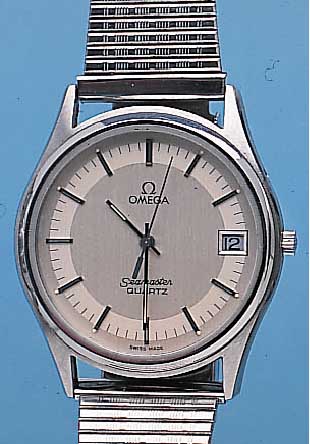 OMEGA HERRENARMBANDUHR SEAMASTER QUARTZ, REF.-NR. 196,0216, SCHWEIZ UM 1984, EDELST., FLACHE GESAMTAUSF., BODEN GEDR., NEUTR. EDEL- ST.-BAND, ...
