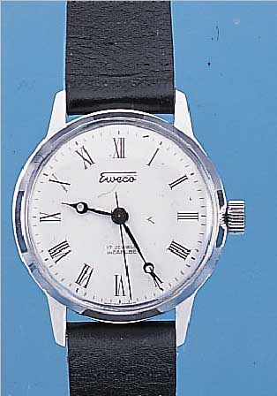 KONVOLUT: 2 HERRENARMBANDUHREN SCHWEIZER PRODUKTION, BEIDE HANDAUFZUG, UM 1964, BEIDEINNENSCH. GEG. MAGN., 1X CERTINA, EDELST., SCHR.-BODEN, ...
