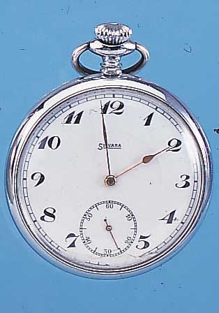 SILVANA MILITäRTASCHENUHR LEPINE, REF.-NR. 3558, SCHWEIZ/SCHWEDEN UM 1940, NICKEL/CHROM GEH., RüCKS. 3-KRONENGRAV., EMAILBL. REP., ...