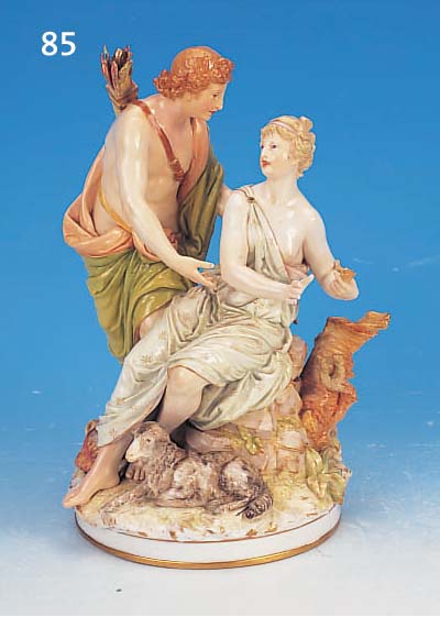 PORZELLANFIGUR, KPM, BERLIN, UM 1923, 2. WAHL, Z.T. RESTAURIERT, ALLEGORISCHE GRUP- PE, H. 27 CM
