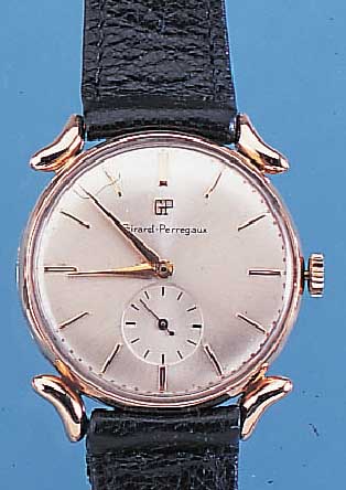 GIRARD PERREGAUX HERRENARMBANDUHR, SCHWEIZ/ ARGENTINIEN UM 1948, RG 750/000 2.GEH. M. BE- TONTEN BANDANST., GLASR. GEDR., BLATT REST., RUNDANKERW., ...