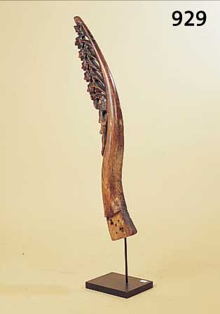 FRAGMENT EINER TEMPELSCHNITZEREI, BURMA, 19. JH., HOLZ, L. CA. 90 CM