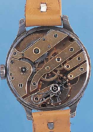 HERRENTASCHENUHR, WERKBAUWEISE PATEK PHILIP-PE, NACHTRäGLICH IM ARMBANDUHR-METALLGEH. VERCHR., UMBAU WOHL 40ER JAHRE, D. CA. 46 MM, ...