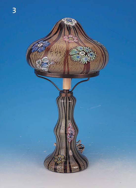 Tischlampe, Murano, wohl Aldo Naso, 40er J., Glas, bernsteinfarbenes Glas, mit Aufschmel- zungen, Blumendekor, min. Altersspuren, H. 46 cm