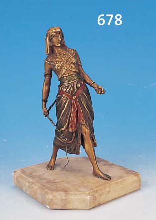 BRONZESKULPTUR, SIGNIERT BERGMANN, UM 1890, ORIENTALIN MIT PEITSCHE, EIN KLEINES RIEMEN- STüCK AN EINER HAND FEHLT, BEMALT, AUF SOCKEL (LOSE), H. ...