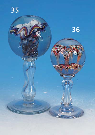 PAPERWEIGHT, BöHMEN, 19. JH., FARBLOSES GLAS, MIT BUNTER EINSCHMELZUNG, H. 19 CM