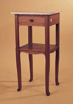 BEISTELLTISCH, DEUTSCH, UM 1910, EICHE FURNIERT, EIN SCHUB, MARMORPLATTE, CA. 85 X 42 X 38 CM