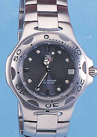HEUER/TAG HERRENARMBANDUHR PROFESSIONAL, REF.-NR. BL1111, SCHWEIZ UM 1997, EDELST. MATT., BODEN U. KRONE GESCHR., BEI FERTIGST. WASSERD. BIS ...