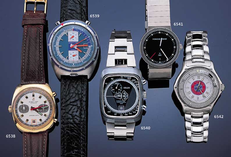 KELEK ARMBANDCHRONOGRAPH AUTOMATIK, SCHWEIZ UM 1974, METALL HARTVERCHR., EDELST.-SCHR.- BODEN, NEUTR. EDELST.-BAND, DATUM U. STD. RA- STEND, MIN. ...