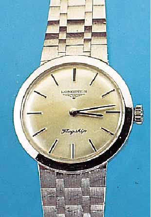 LONGINES DAMENGOLDBANDUHR, SCHWEIZ UM 1970, NEUTR. WG 750/000-GEH. RODH. INCL. MATT. WG- GLIEDERB., BODEN GEDR., VERS. BLATT, RUND- ANKERW., 17 ...