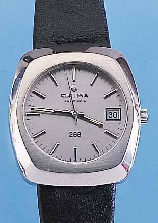 CERTINA HERRENARMBANDUHR AUTOMATIK, SCHWEIZ UM 1972, EDELST. MASSIV, BODEN GESCHR., MINE- RALFLACHGL., SERIE 288, KAL. 25-681, 27 ST., RINGUNR., ...