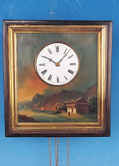 FRüHE RAHMENUHR, SCHWARZWALD, UM 1830/1840, VERGLASTE TüR, INTERNER PROFILIERTER GOLD- RAHMEN, OELGEMäLDE: BAUERNHOF AM SEE IN STIM- ...