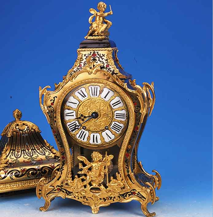 PRUNKPENDULE, FRANKREICH, UM 1820, GESAMTES GEHäUSE, EINSCHLIESSLICH DAZU GEHöREN- DER KONSOLE IN REPRäSENTATIVER U. ELEGANTER ...