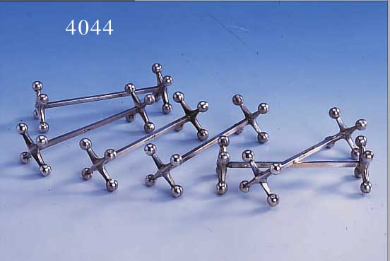 6 MESSERBäNKCHEN, METALL VERSILBERT, UM 1900/10, L. CA. 10 CM
