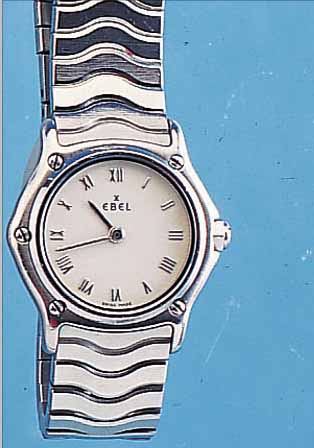 EBEL DAMENARMBANDUHR SPORT CLASSIC, REF.-NR.9057901, SCHWEIZ UM 1990, EDELST., DOPPELTE, UNSICHTB. FALTSCHL., SAPHIRFLACHGL., HIGH- ...